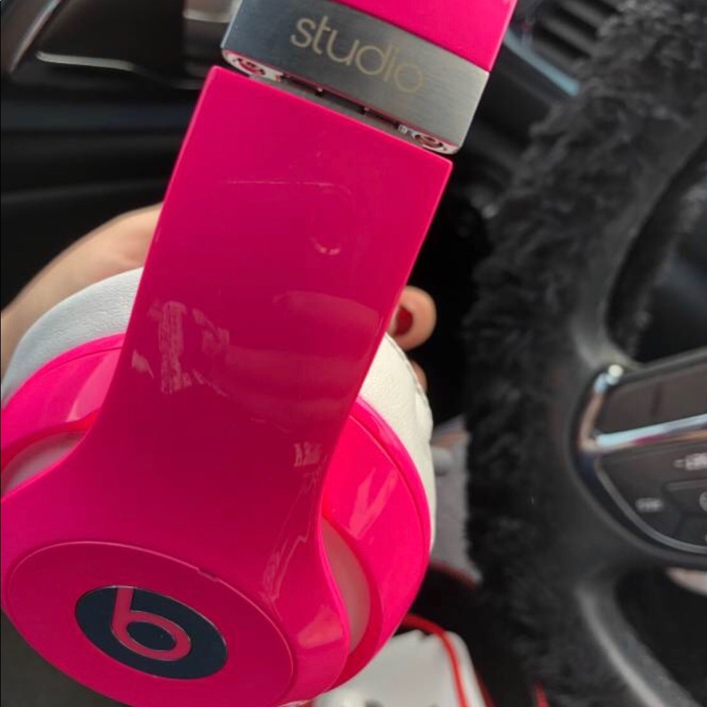 Beats studio headphones